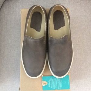 OluKai Brown loafer slip-on shoes
